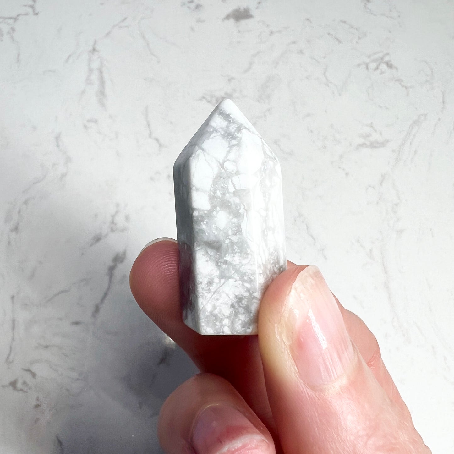 Howlite Mini Point